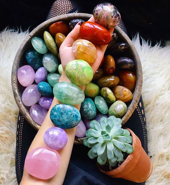 Healing Crystals: Uses and Benefits